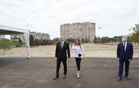 Prezident yeni parkda görülən işlərlə tanış oldu - Foto