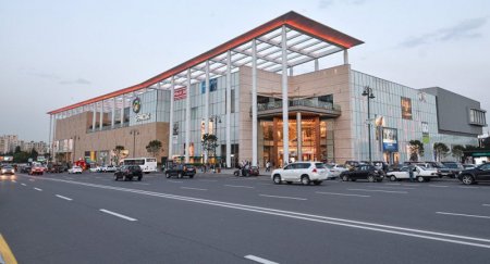 "Mall"lar nə vaxt işə başlayır? — Operativ Qərargahdan AÇIQLAMA