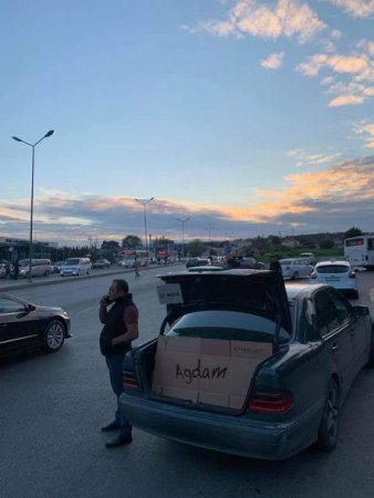 Avtovağzal taksi sürücülərindən maraqlı aksiya - FOTO