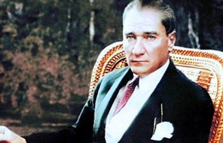 Atatürkün pencəyi satışa çıxarıldı