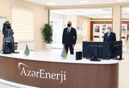 İlham Əliyev “Abşeron” yarımstansiyasının açılışında - FOTOLAR