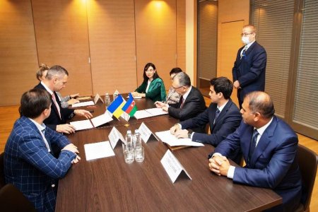 Bakı və Kiyev arasında Qardaşlaşma haqqında protokol imzalanıb