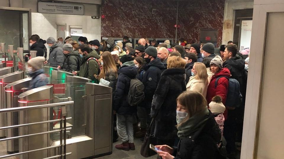 “Apple Pay” və “Google Pay” artıq Moskva metrosunda artıq işləmir