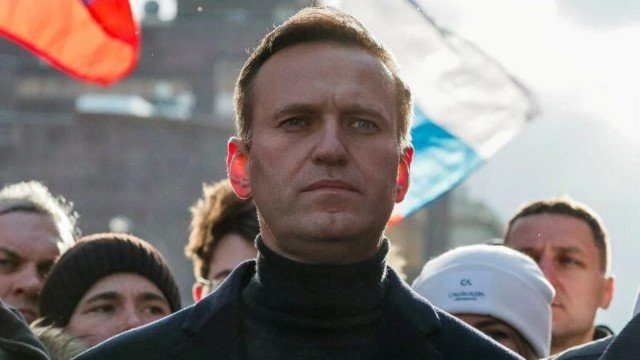 Navalnı xalqı Putinə qarşı qalxmağa çağırdı