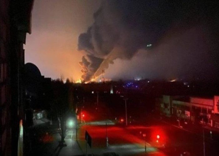 Ukraynada neft bazasında baş verən yanğın söndürüldü
