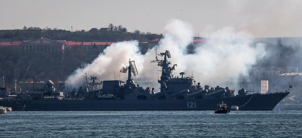 Ukrayna, Rusiya donanmasına aid kreyser gəmisini vurduğunu açıqladı