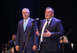 Gəncə Dövlət Filarmoniyasının Kamera Okestri ikili diplom proqramı layihəsinin iştirakçıları üçün konsert proqramı təşkil edib
