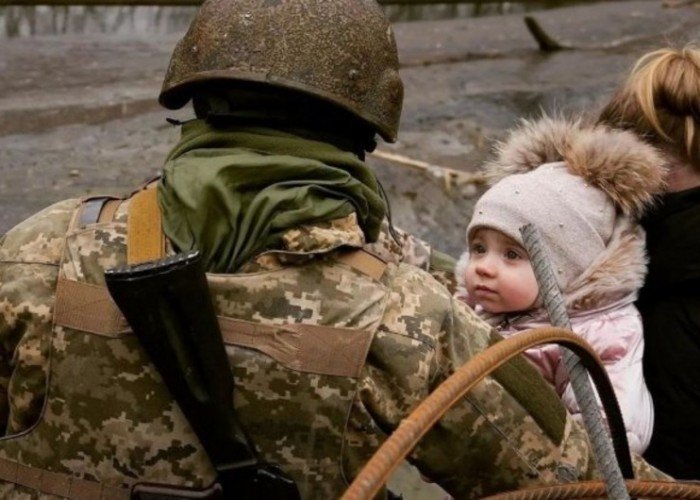 Ukraynada ölən uşaqların sayı 242-yə çatdı