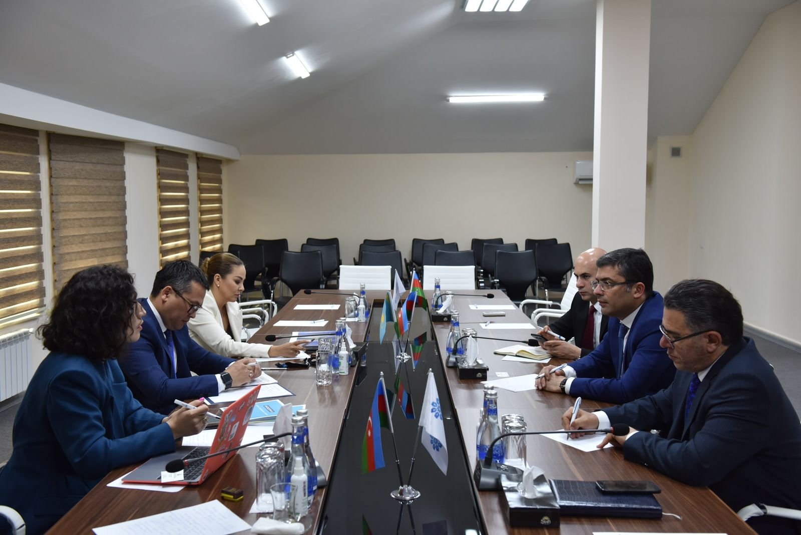 MEDİA-da Qazaxıstan Respublikasının İnformasiya Komitəsinin sədri ilə görüş keçirilib
