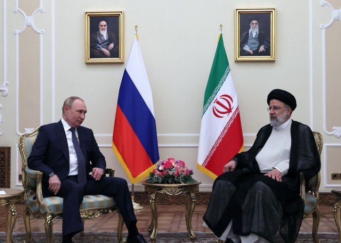 Rusiya və İran prezidentləri GÖRÜŞDÜ
