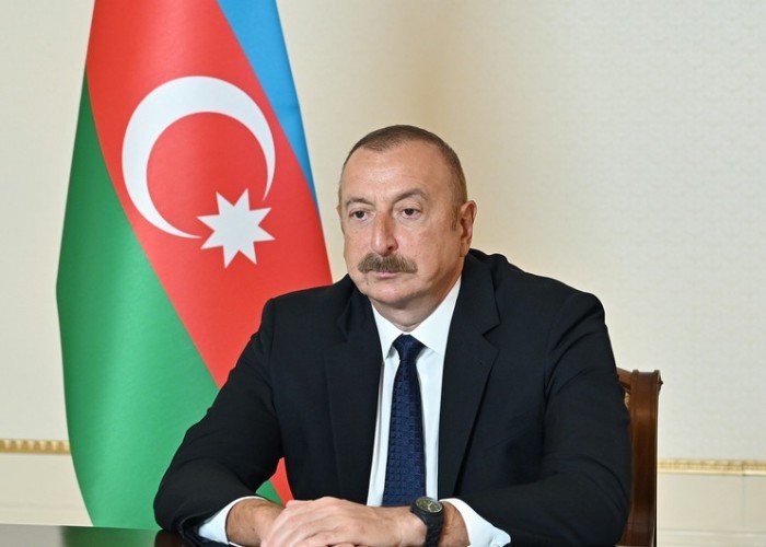 İlham Əliyev Gürcüstan Prezidentinə başsağlığı verdi