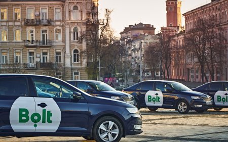 Taksi qiymətləri BAHALAŞACAQ? - “Bolt” və “Uber” şirkətlərinə qarşı QANUN LAYİHƏSİ hazırlanır