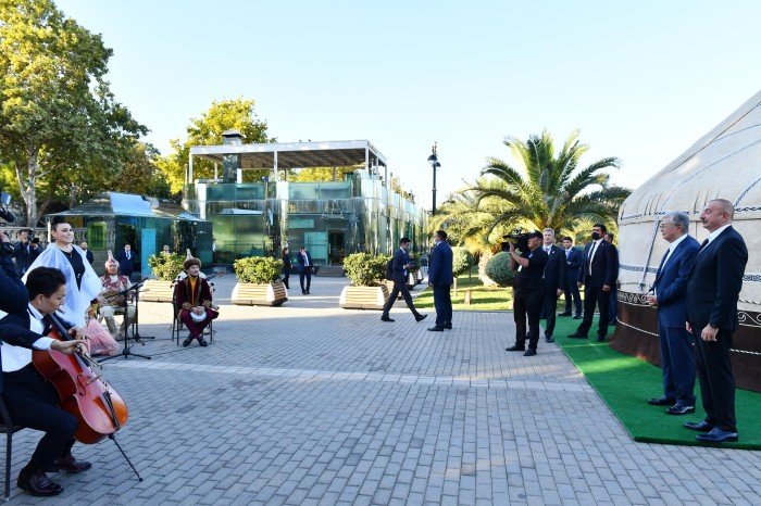 Prezidentlər Dənizkənarı Milli Parkda qurulmuş “Qazax yurtası” ilə tanış olublar - YENİLƏNİB (FOTO)