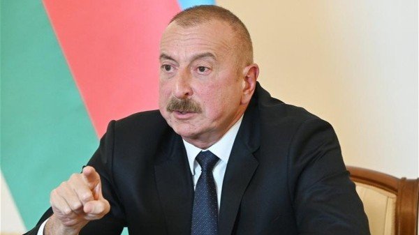 "Əliyev bizə seçim və şans verdi" - Erməni siyasətçi