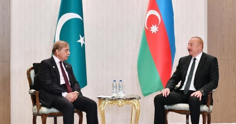 İlham Əliyev Pakistanın Baş naziri ilə görüşdü