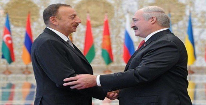 "İlham Əliyev və Putinə qara kürü hədiyyə etdim" - Lukaşenko