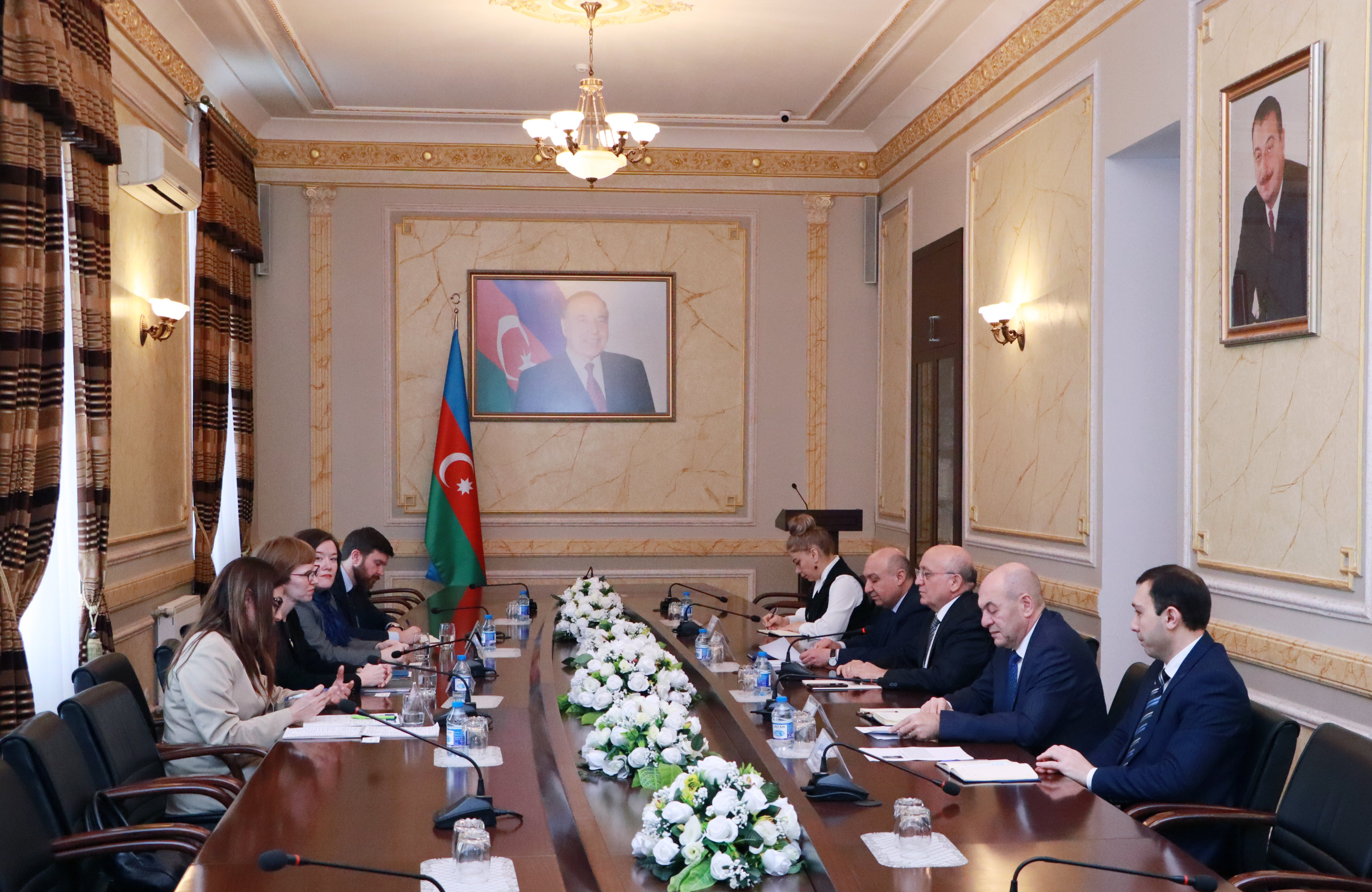 DQİDK sədri ABŞ Dövlət Departamentinin Beynəlxalq Din Azadlığı İdarəsinin nümayəndələri ilə görüşüb