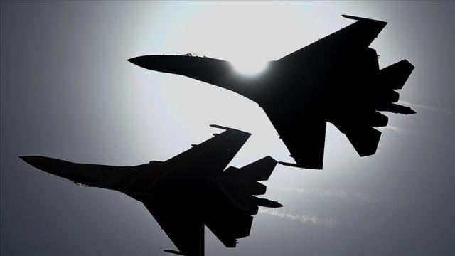 İran -  Rusiyadan Su-35 döyüş təyyarələrinin alınması təsdiqləndi -