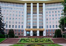 Moldova Tatarıstan rəhbəri ilə insidentdən sonra rusiyalı diplomatı persona non-qrata elan edib