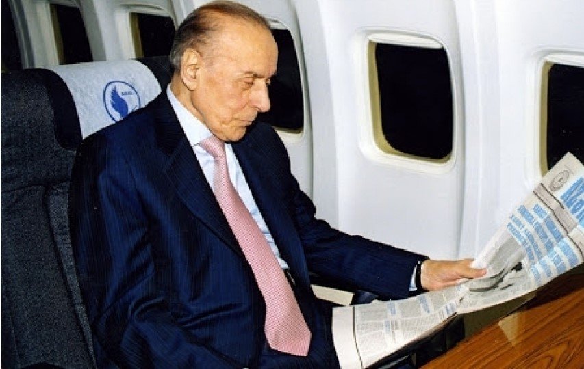 Musa Abbasov: Ulu öndər Heydər Əliyev və müasir Azərbaycan mətbuatı