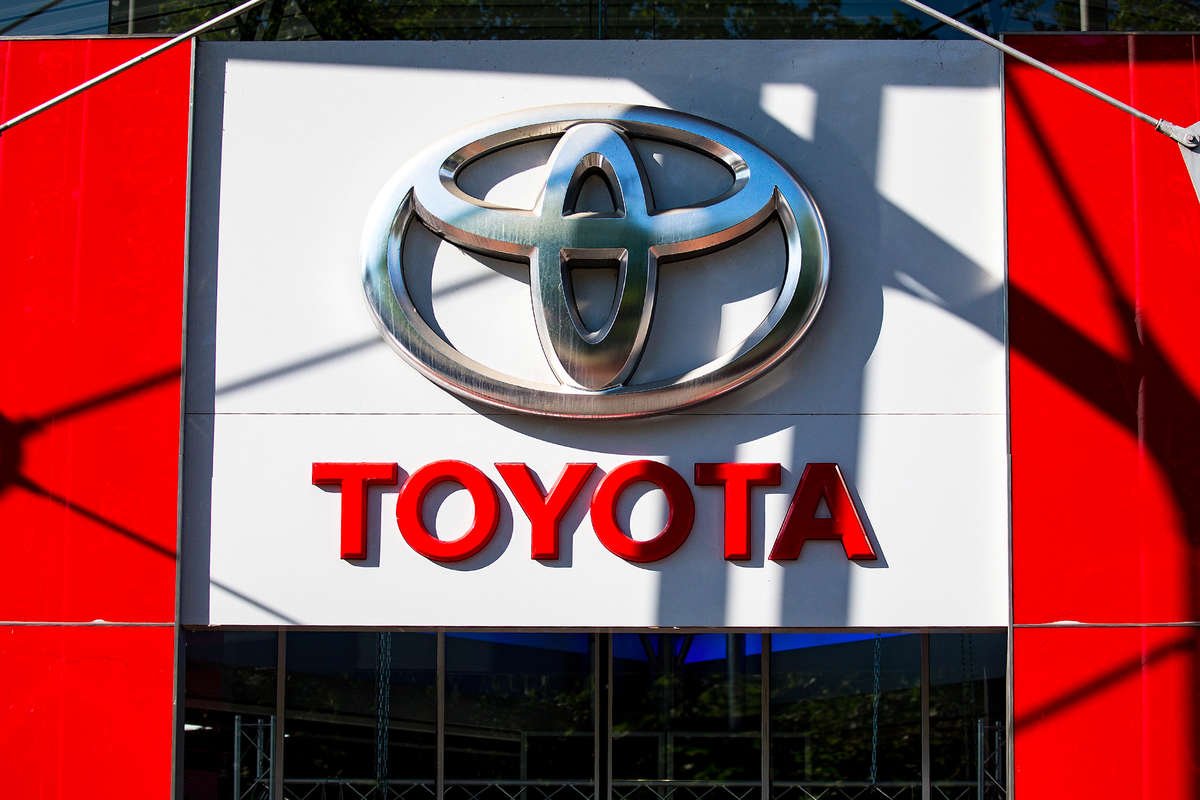 Yaponiyada  bütün Toyota zavodlarının işi dayandırılıb - SƏBƏB