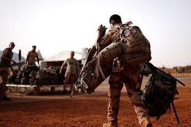 Fransa hərbi kontingentini Nigerdən çıxarır -