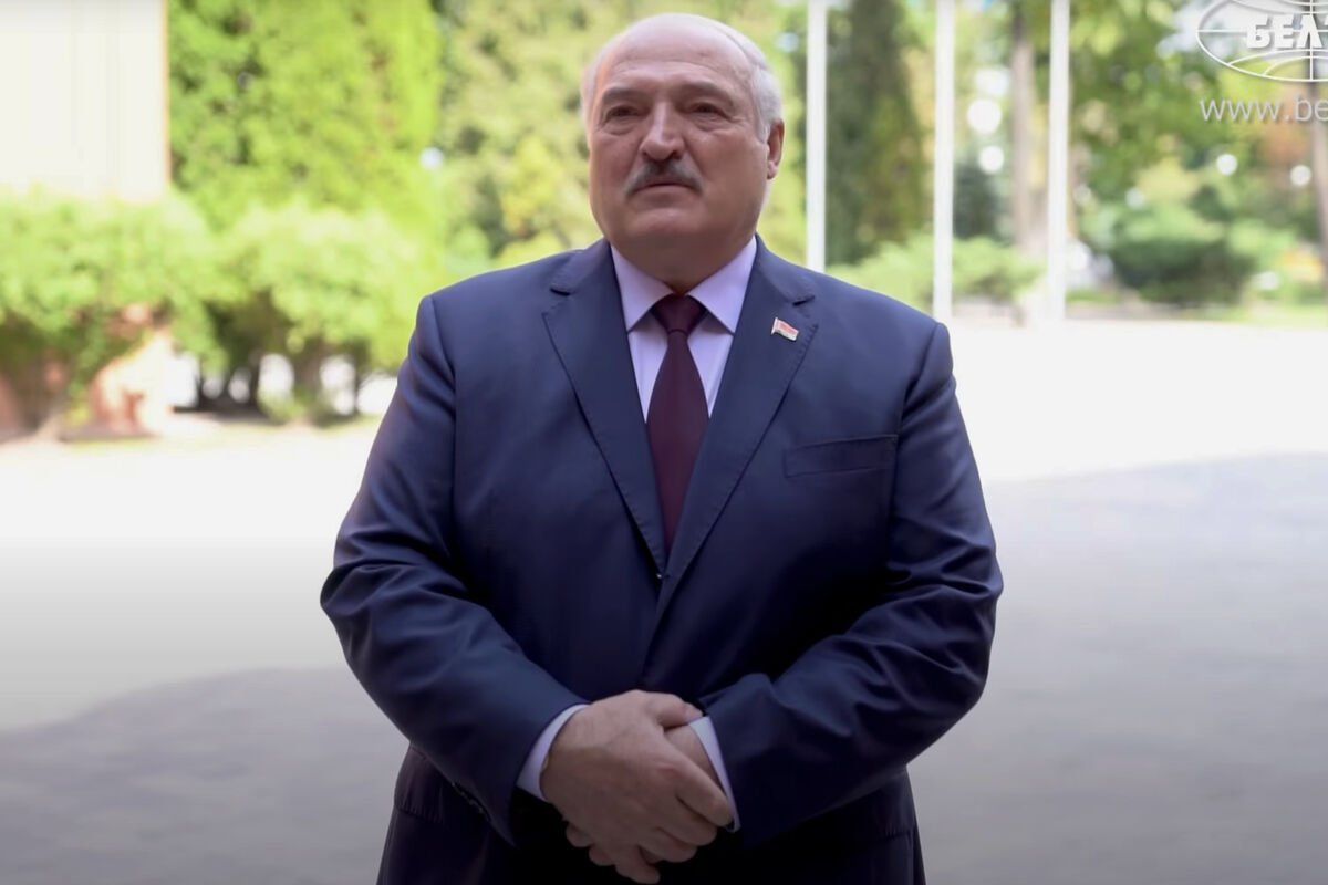 Lukaşenko Putini ad günü münasibətilə təbrik edib