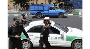 İranda polis məntəqəsinə silahlı hücum oldu -