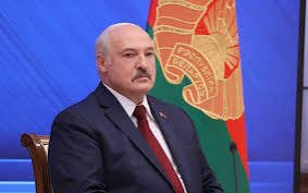 Lukaşenko törədilən terror aktı ilə bağlı hər cür yardım göstərməyi təklif edib -
