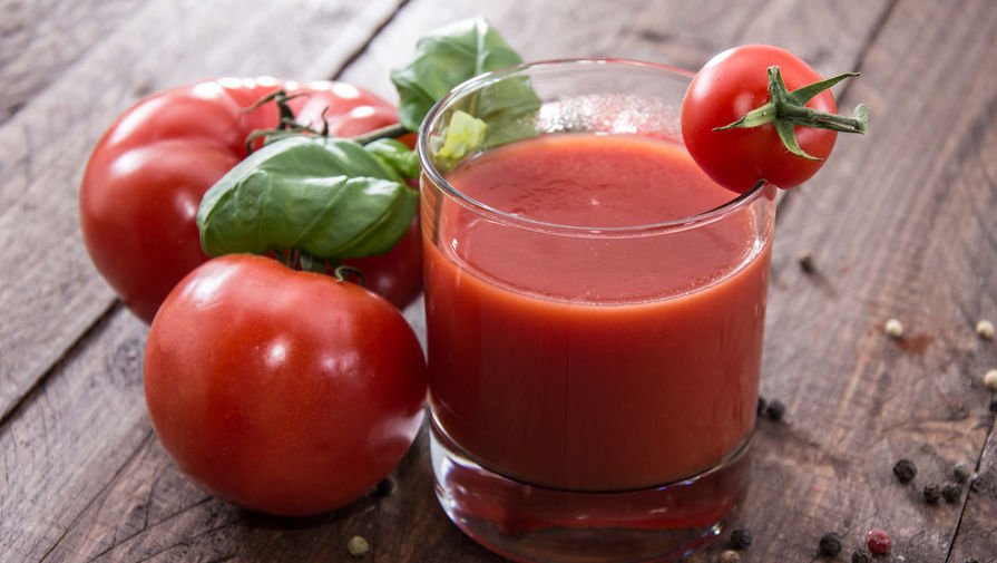 Alim pomidor şirəsinin qan damarlarını necə sağaltdığını bildirib