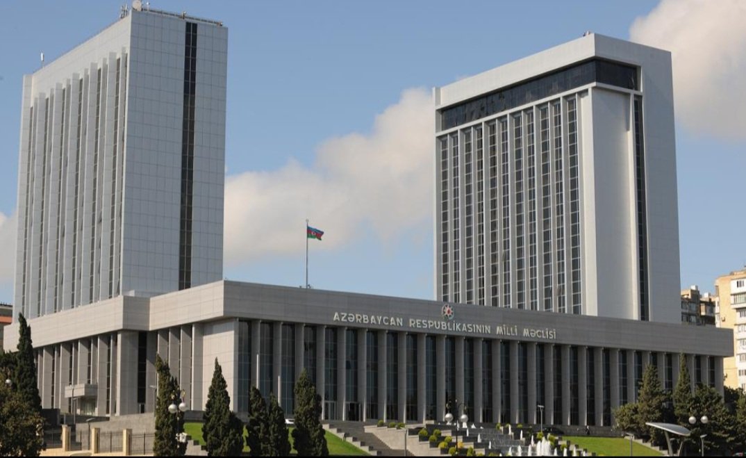 VII çağırış Azərbaycan Respublikası Milli Məclisinin payız sessiyası sentyabrın 30-da öz işinə başlayacaq