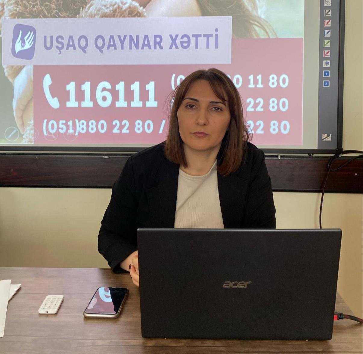 "Qadınlar və uşaqlar üçün qaynar xətlər: Problemin həlli, yoxsa sadəcə bir hype-şou?"