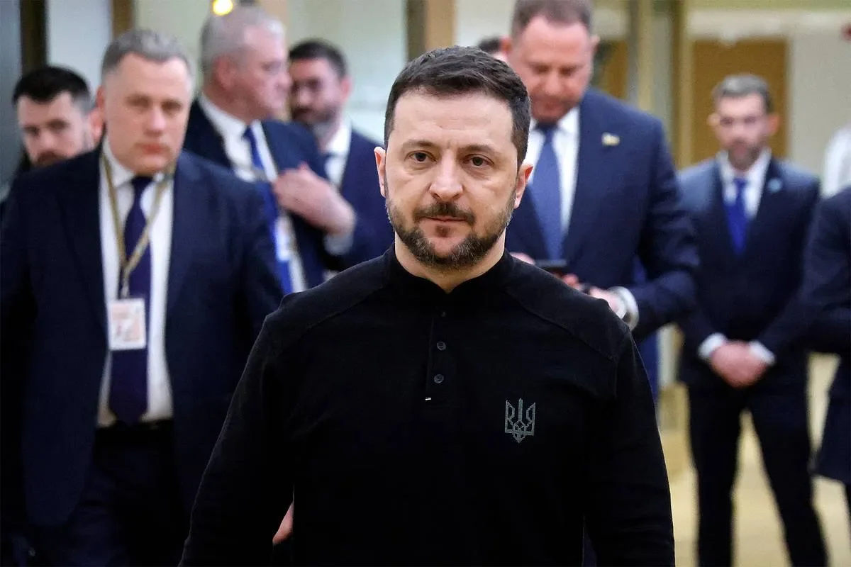 Zelenski xalqla danışmağa hazır olduğunu açıqladı