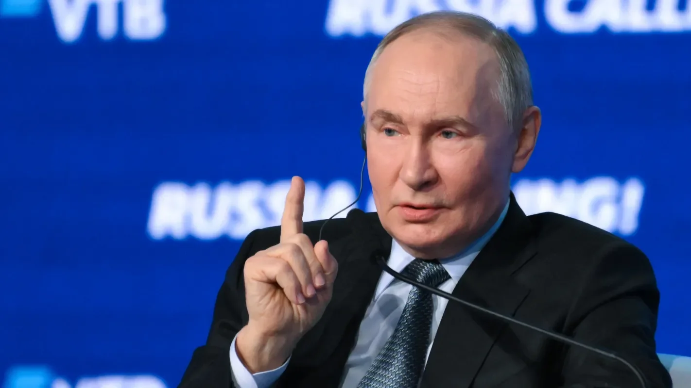 Putin Marsdakı almalardan danışıb