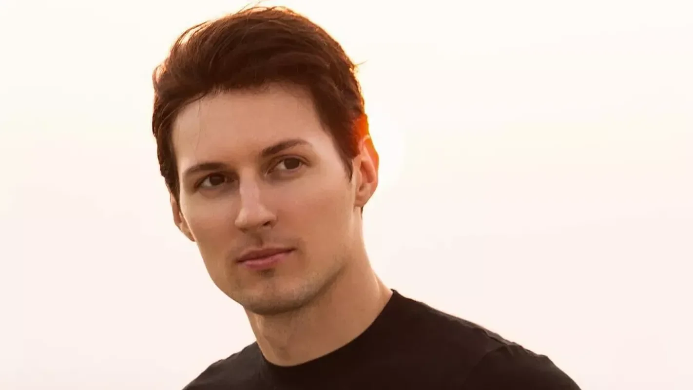 Durov bildirib ki, Fransa saxlanıldıqdan sonra “qaydalara əməl etməyə” başlayıb