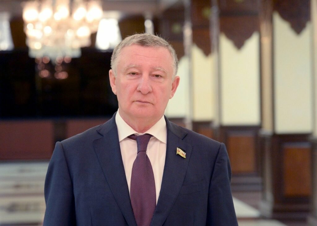 Azərbaycan dili bizim milli sərvətimizdir