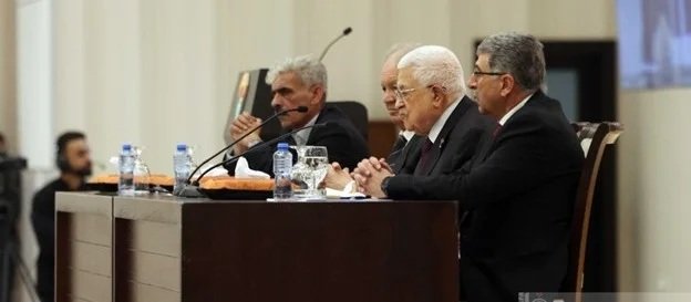 Fələstin prezidenti HƏMAS-ı silahlarını yerə qoymağa və girovları azad etməyə çağırıb