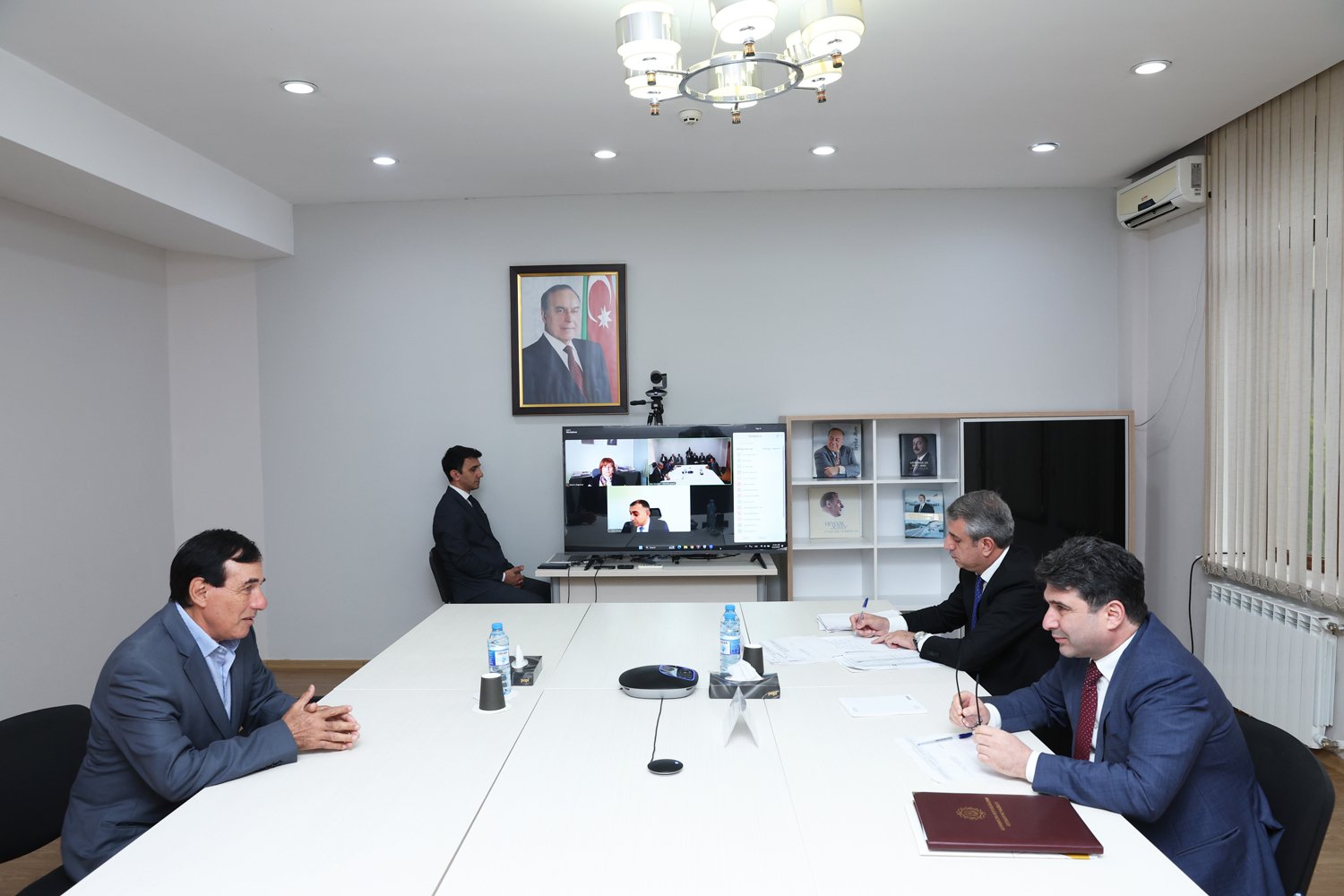 İqtisadiyyat nazirinin müavini Zaqatalada vətəndaşları qəbul edib
