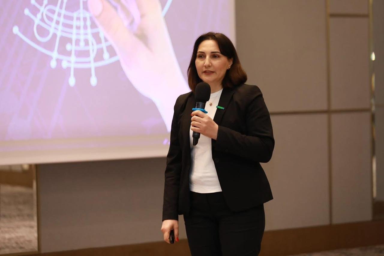 Kəmalə Aşumova: “İnsan alveri uzaq təhlükə deyil, hər birimizin qapısını döyə bilər”