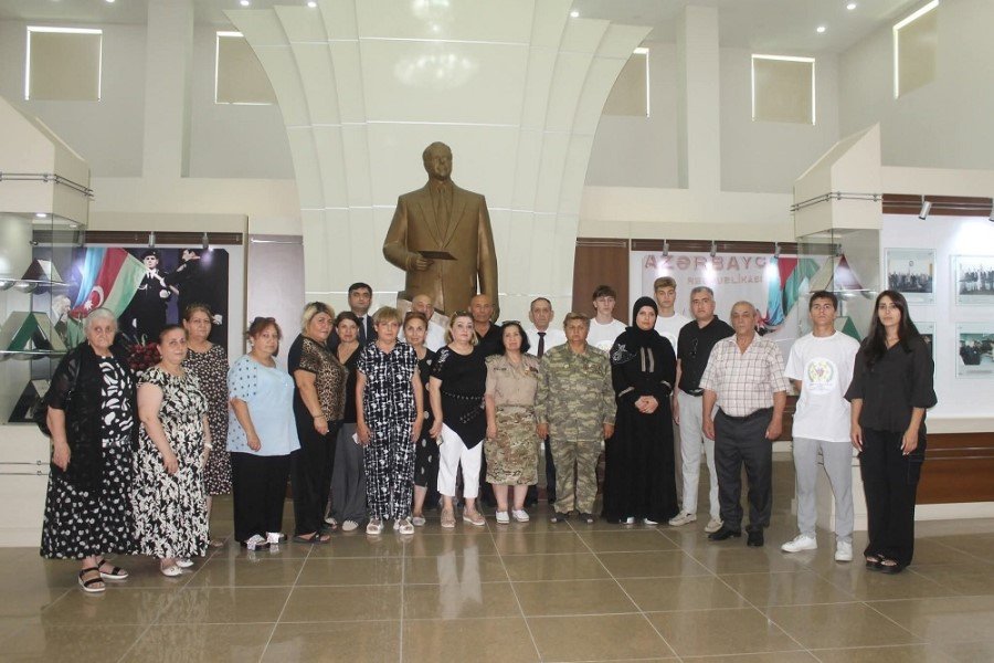 “Şəhid ailələri və müharibə iştirakçılarına dəstək” videoçarxının təqdimatı keçirilib - FOTOLAR