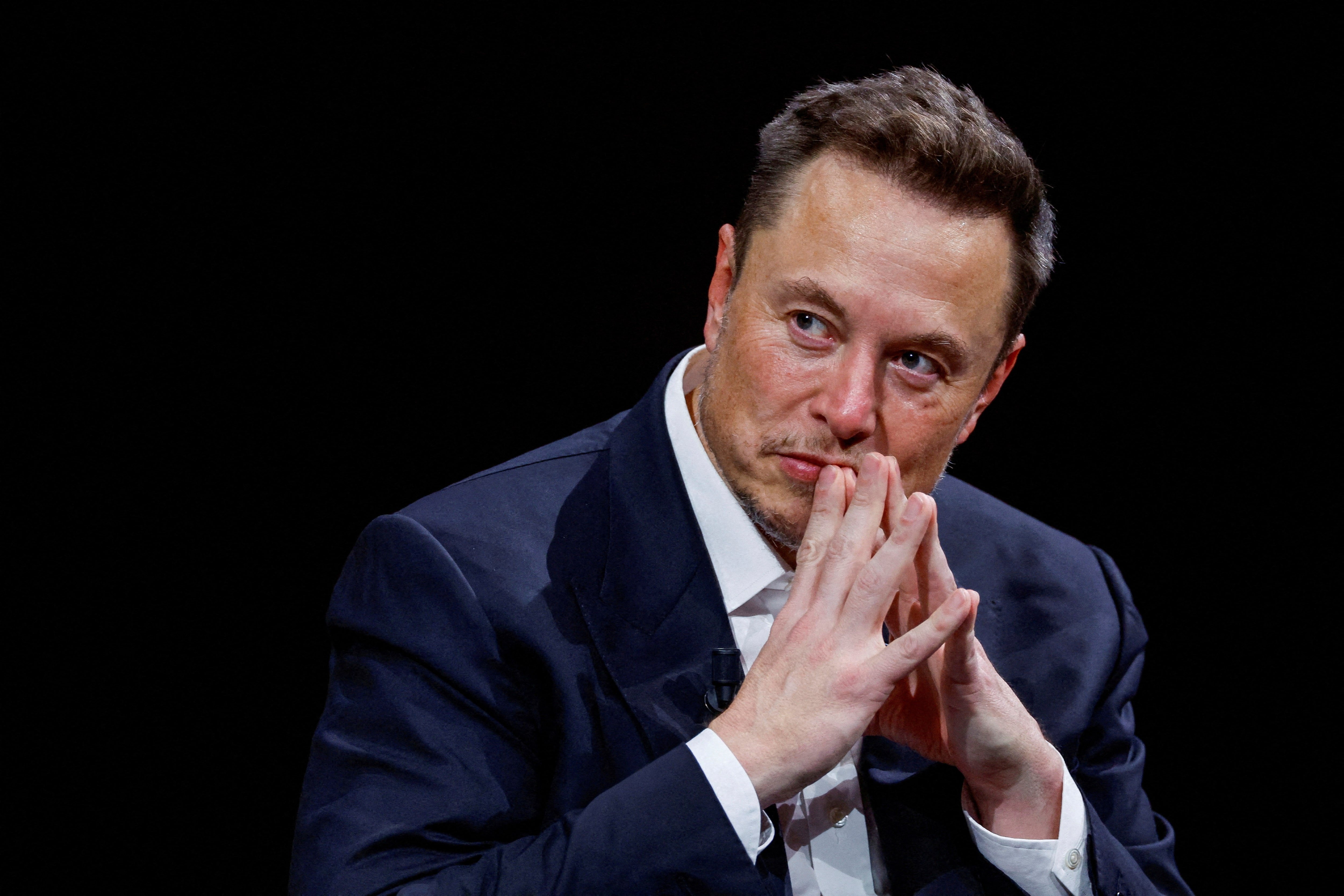 Elon Maskın süni intellekti təqibə məruz qalıb