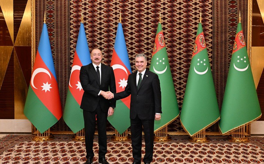 İlham Əliyevin Qurbanqulu Berdiməhəmmədovla təkbətək görüşü olub