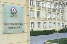 Azərbaycan elmində bir addım irəli, yarım addım geri