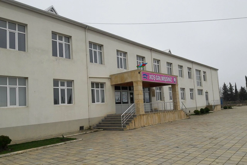 Biləsuvarda pozuntulara yol verən məktəb direktoru işdən çıxarılıb