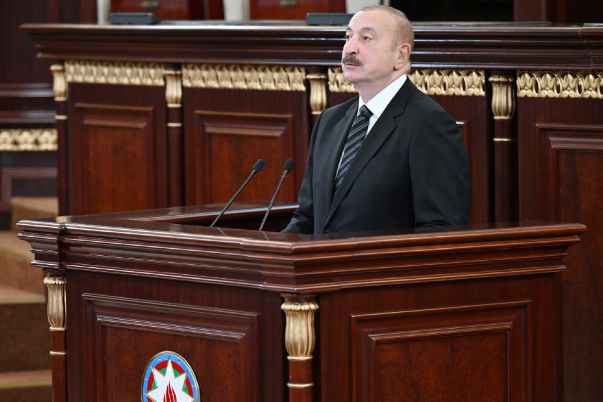 Prezident: Bu gün yeni sahələr arasında əsas yerdə bərpaolunan enerji növlərinin yaradılmasıdır