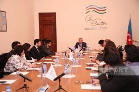 BMTM-də "Konstitusiya və Suverenlik ili"nə həsr edilmiş dəyirmi masa keçirilib