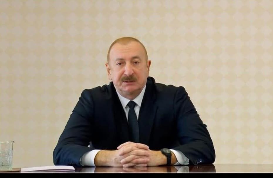 Prezident İlham Əliyev Naxçıvanda Prezidentin yeni səlahiyyətli nümayəndəsini və bir sıra rayonlara təyin olunan icra başçılarını qəbul etdi