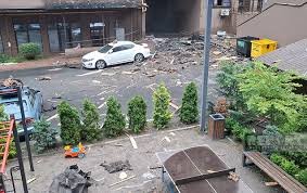 Kiyevə raket hücumu zamanı Azərbaycanın Ukraynadakı səfirliyinə ciddi ziyan dəyib