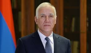 Xaçaturyan Ermənistan və Azərbaycan arasındakı sülh gündəliyindən danışıb