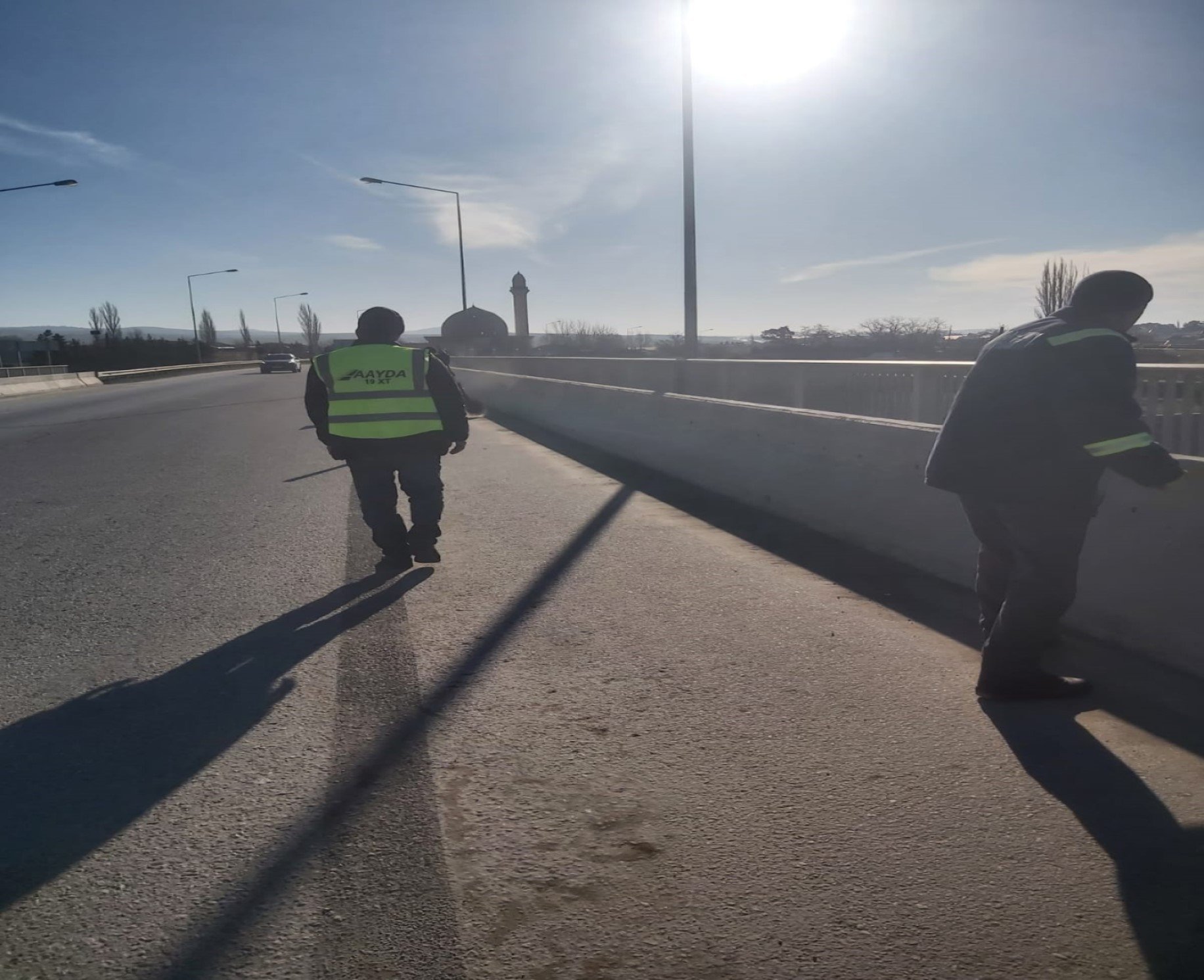 Bakı–Şamaxı–Yevlax magistral yolunda  təmizlik işləri aparılır